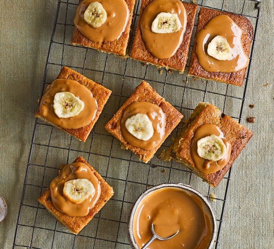 Banoffee traybake recipe