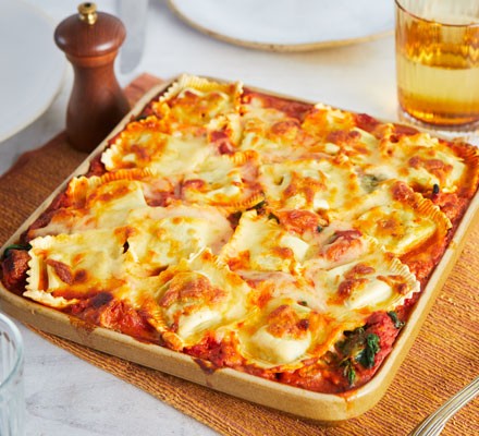 Ravioli pasta bake