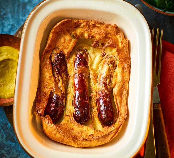 Air fryer recipes Air fryer toad-in-the-hole in a baking dish